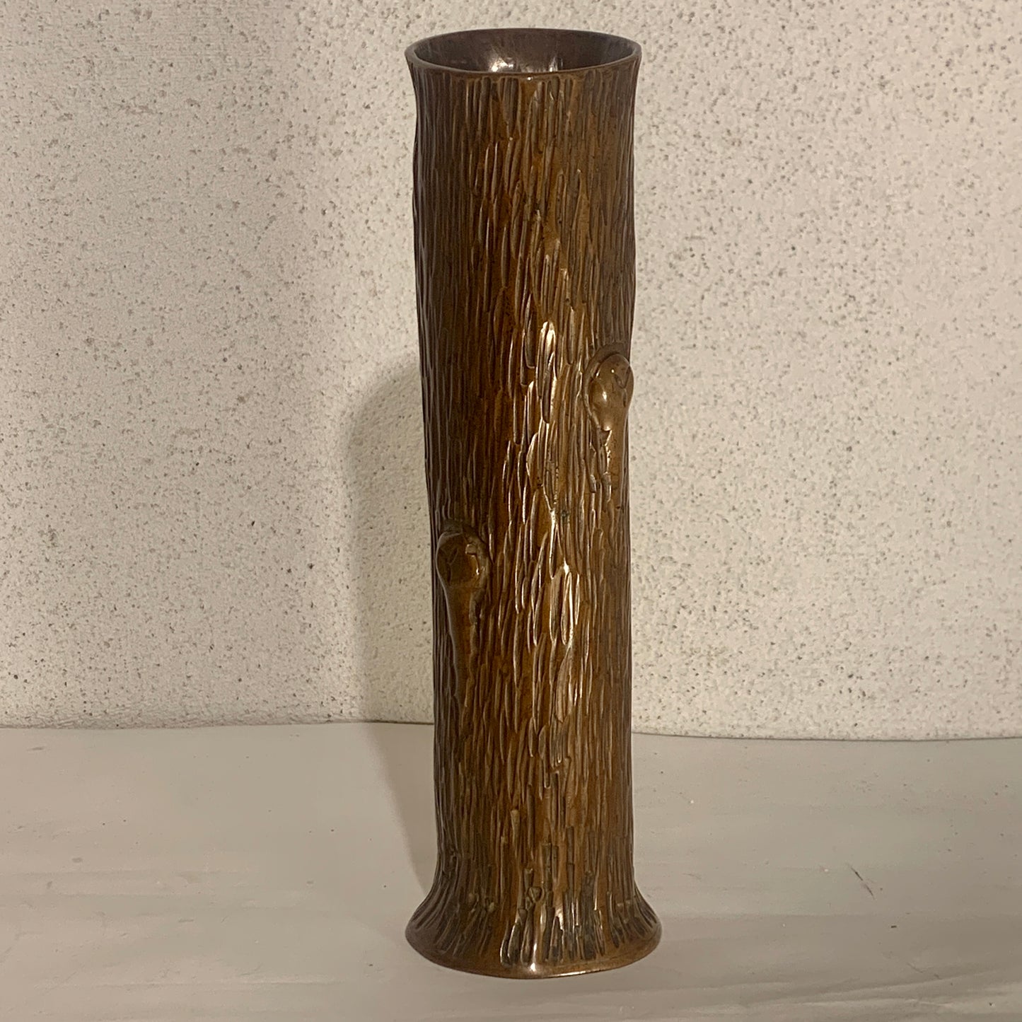 Antik bronze blomstervase, iform af træstamme, fra start 1900 tallet