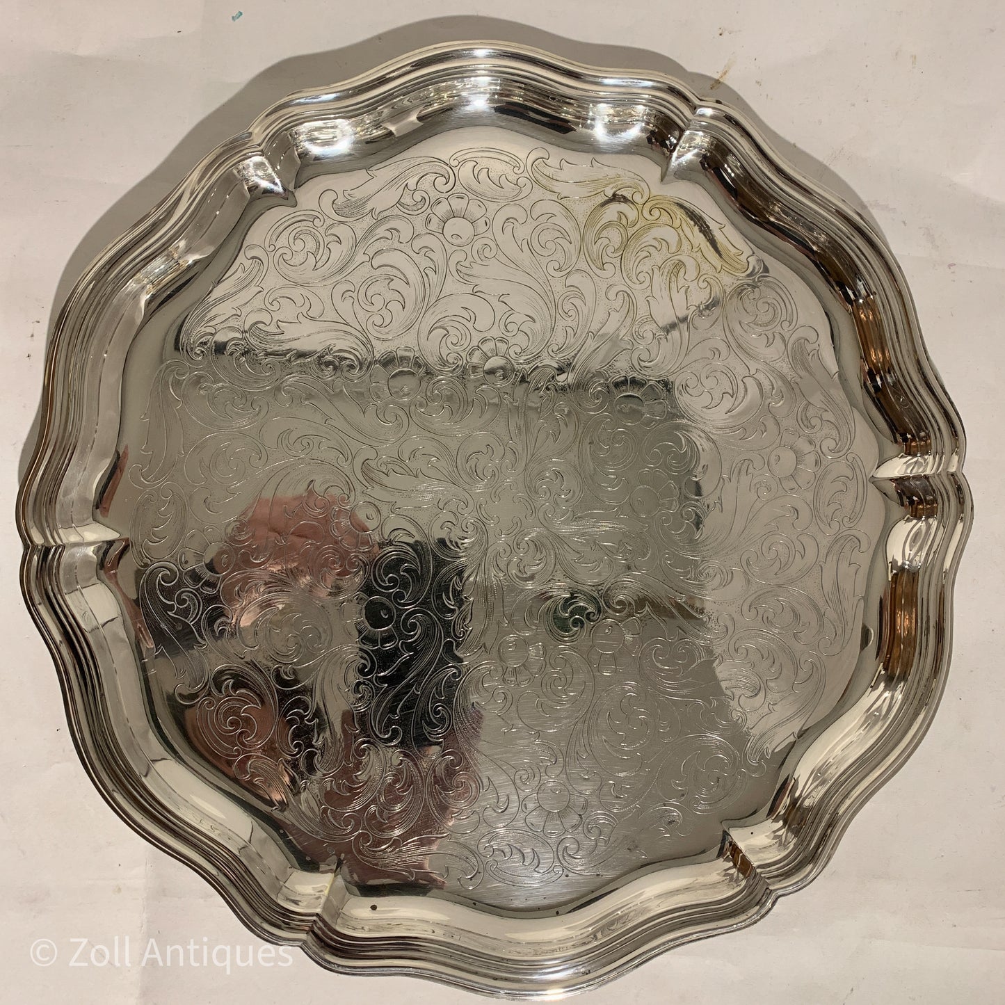 Ældre sølvbelagt bakke