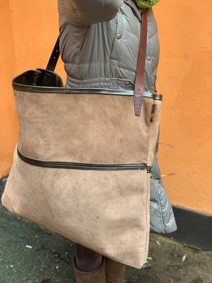 Large hand-sewn leather shoulder bag, Kim Zoll Designs.