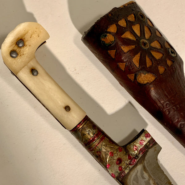 Antik Khyber Choora kniv, Afghanistan. Fra 1800 tallet.