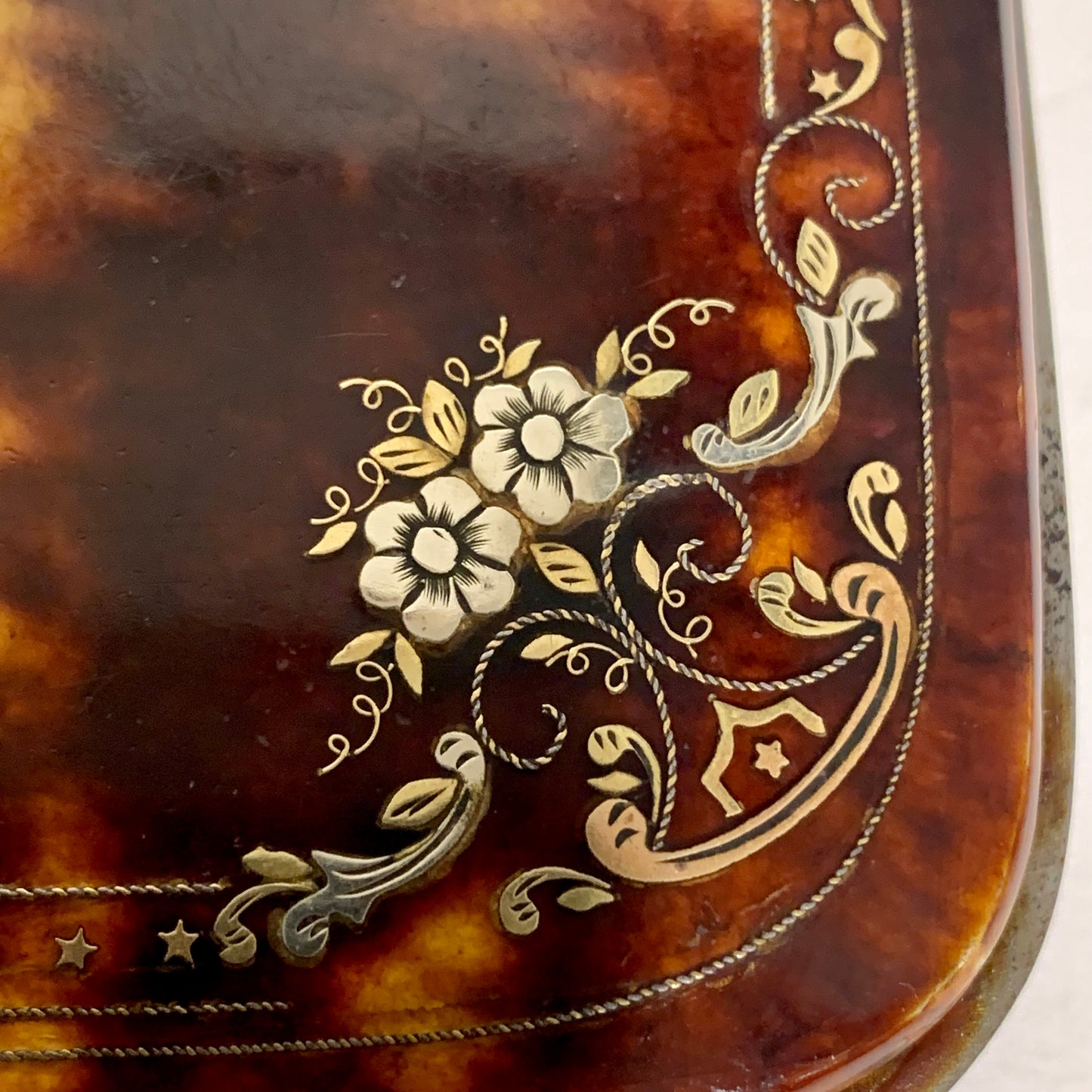 French Napoleon III Piqué gold &amp; silver inlaid tortoiseshell cigar case
