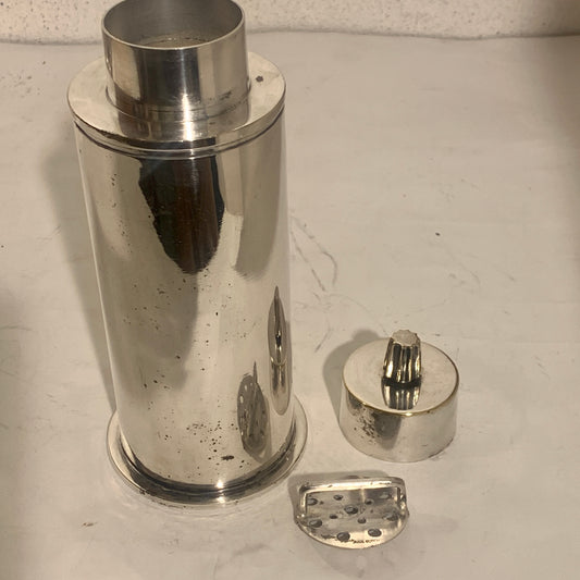 Erik Juul Busch (1945-65) Sølvbelagt cocktailshaker