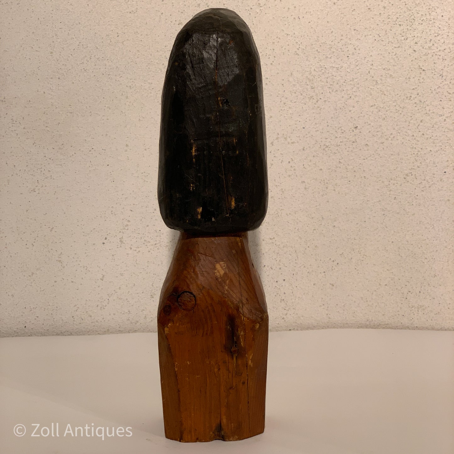 Zakæus Andreassen, older wooden bust of woman from Greenland