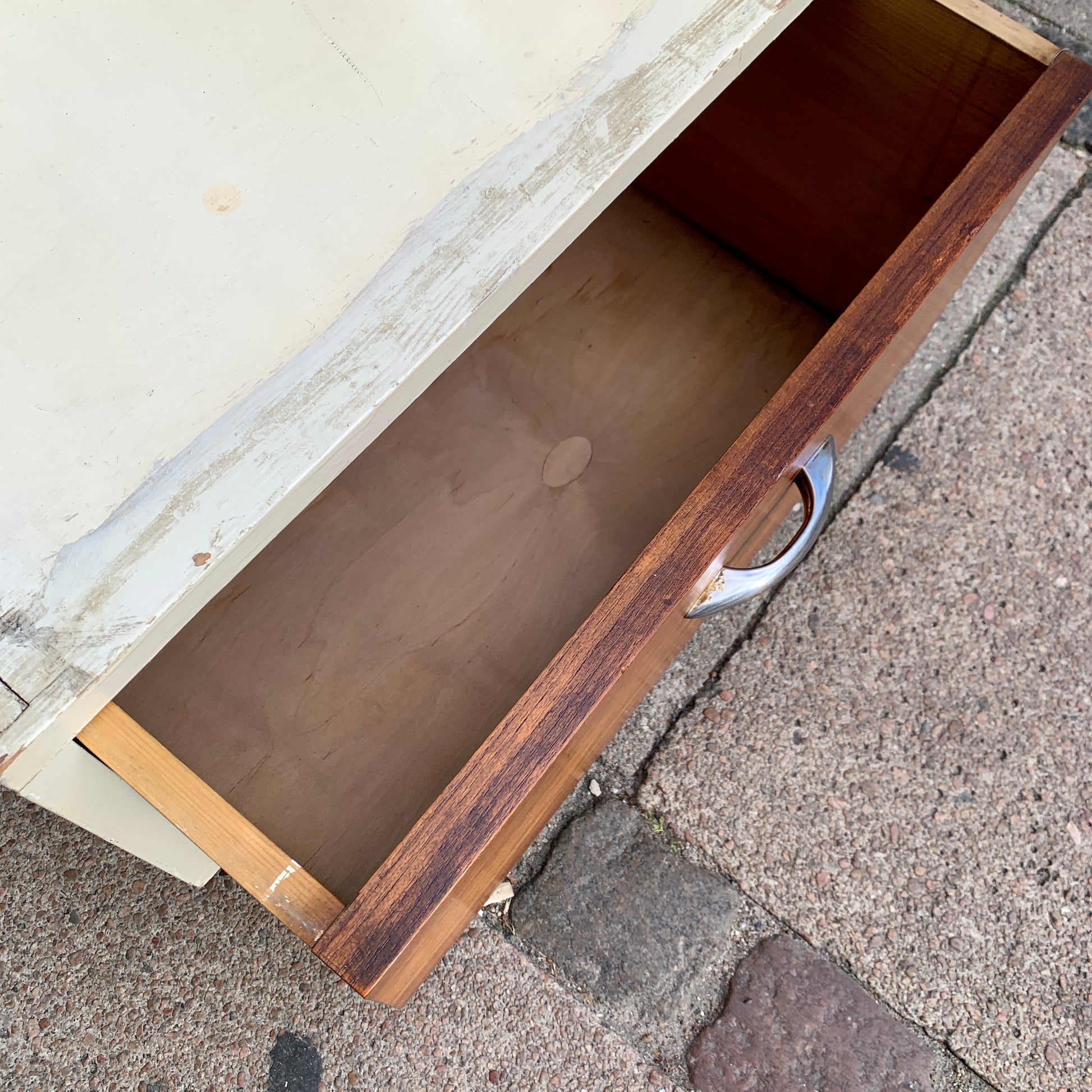 Vintage rullebord med stor teak skuffe