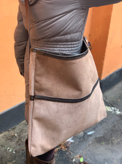 Large hand-sewn leather shoulder bag, Kim Zoll Designs.