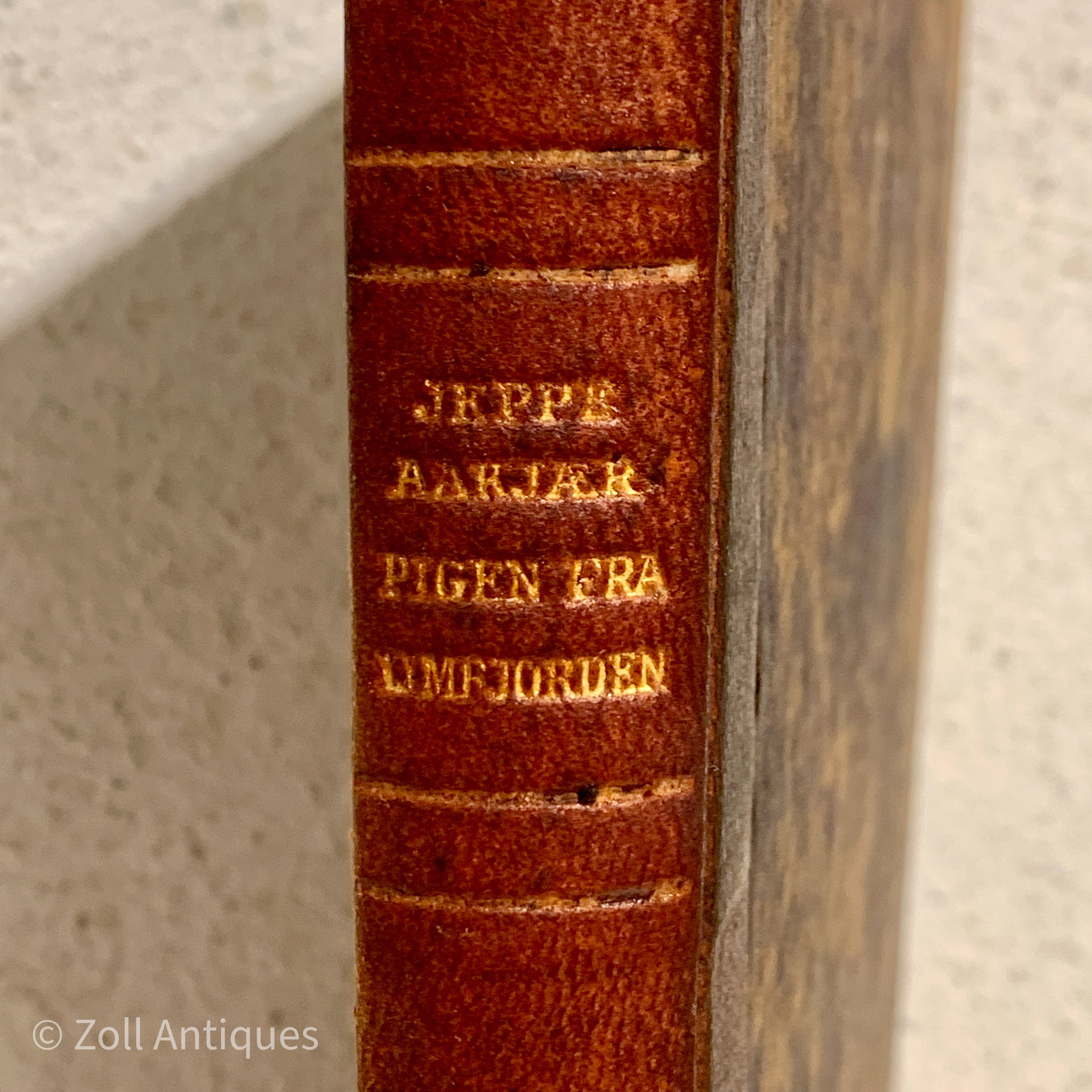 Jeppe Aakjær, Pigen fra Limfjorden, fra 1921. 1.Udgave. 1.Oplag.