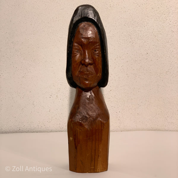 Zakæus Andreassen, ældre træ buste af kvinde fra Grønland