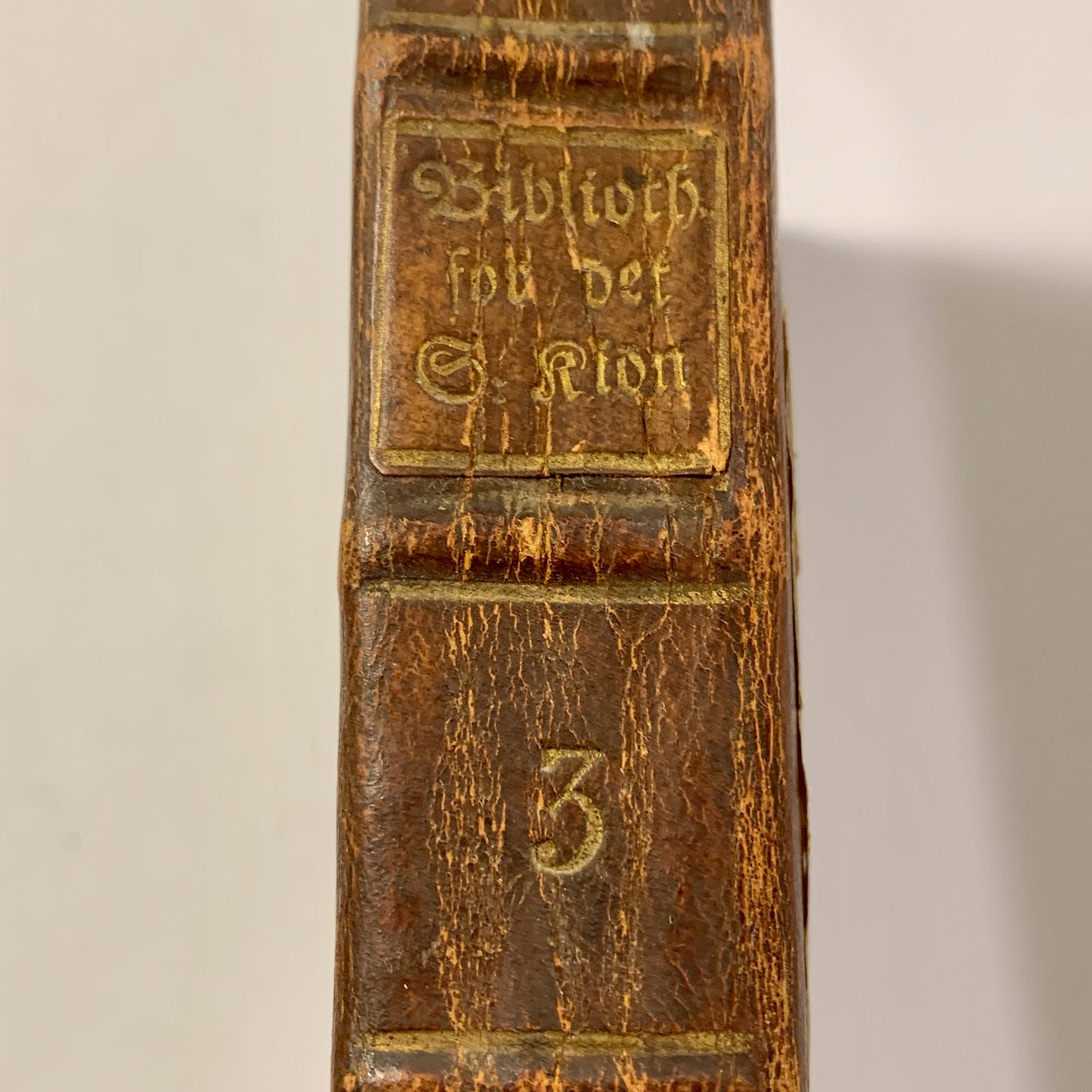 Bibliothek for det smukke kiøn 3.Bind. Gyldendals Forlag, 1785, 1.Udgave, 1. Oplag