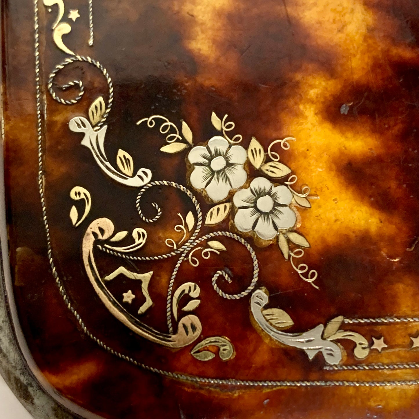 French Napoleon III Piqué gold &amp; silver inlaid tortoiseshell cigar case