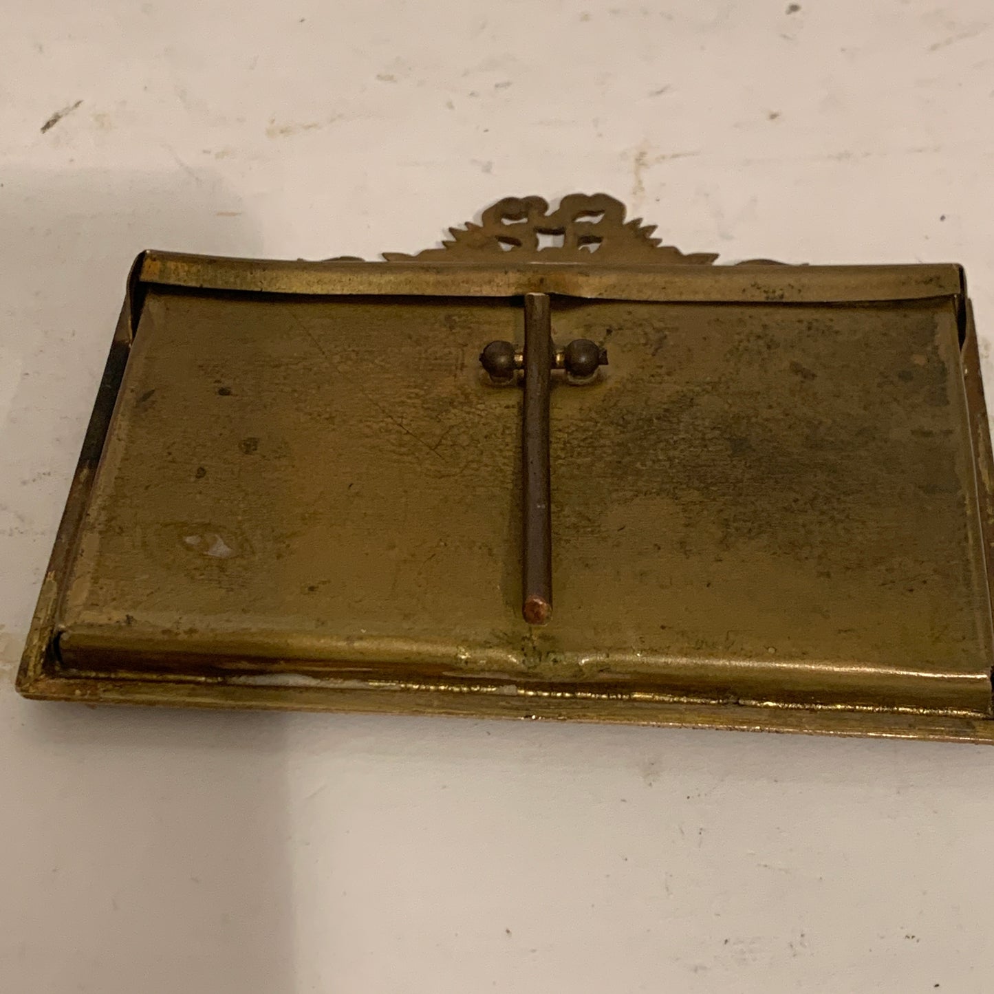 Antique French bronze frame, from the 19th century.