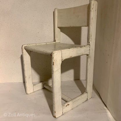 Vintage barnestol i bemalet træ, fra 1970érne.